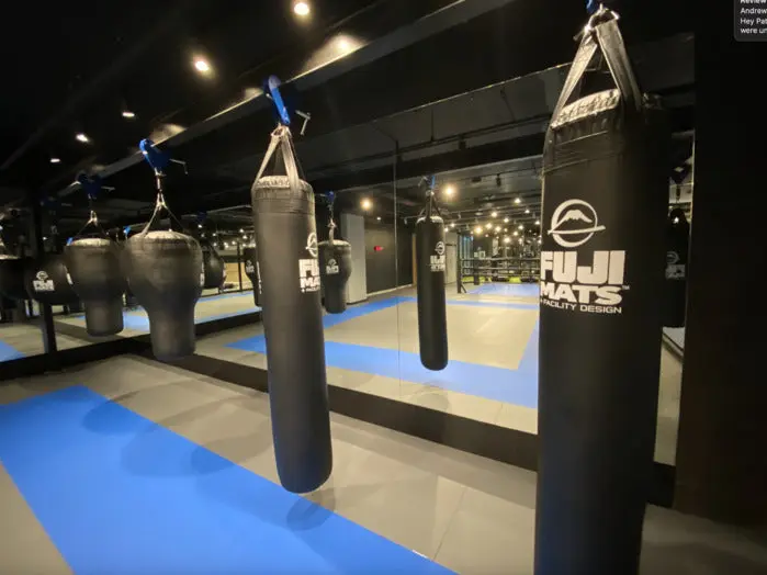 Fuji 6ft Muay Thai Heavy Bag - Image 7