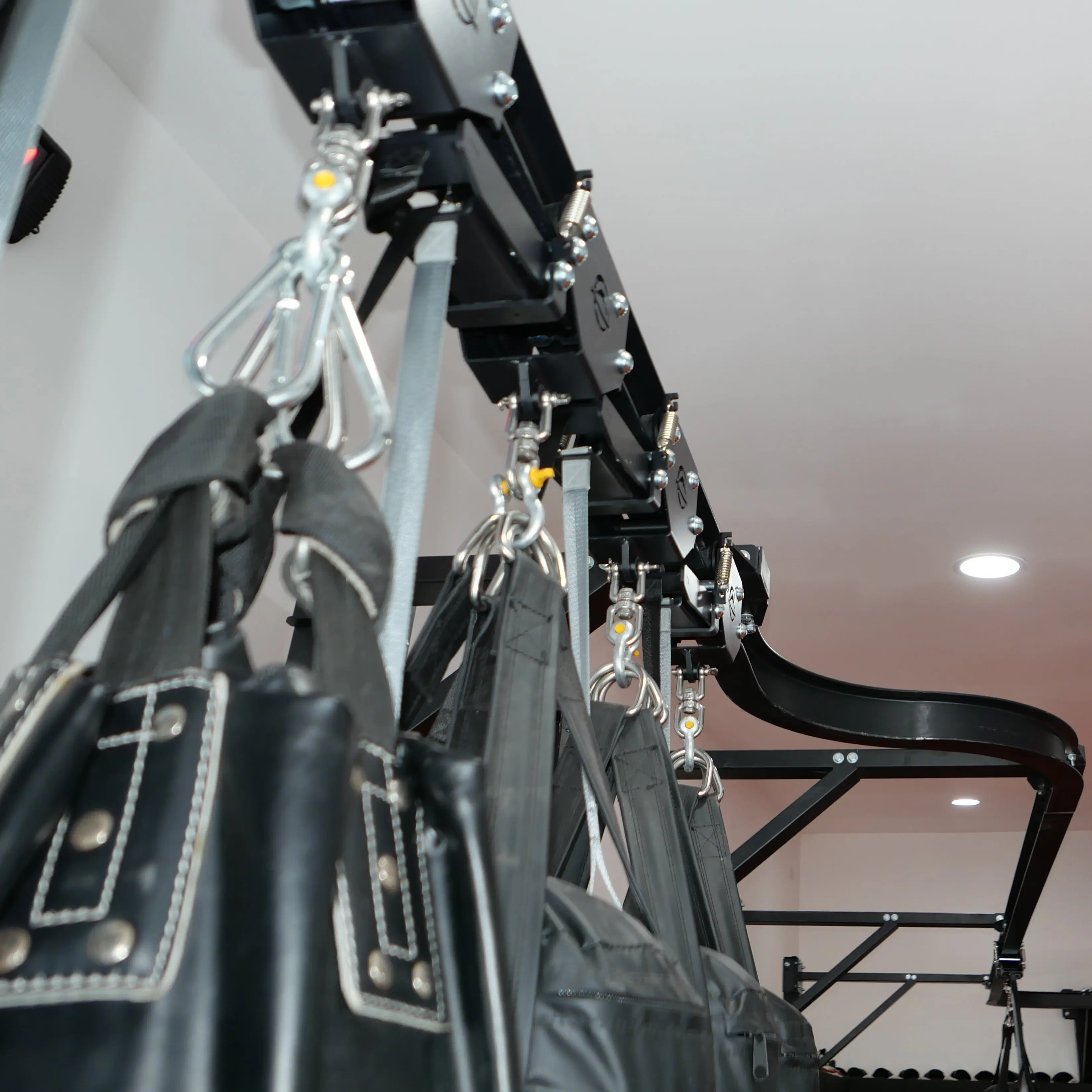 Fuji Heavy Bag Trolley - Image 4